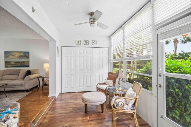 7301 29TH AVENUE DR W 105, Bradenton, FL 34209