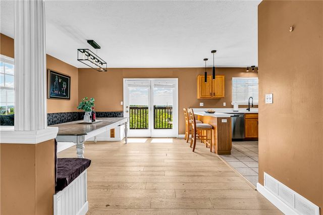 501 Wingate Dr, Robinson Twp, PA 15205