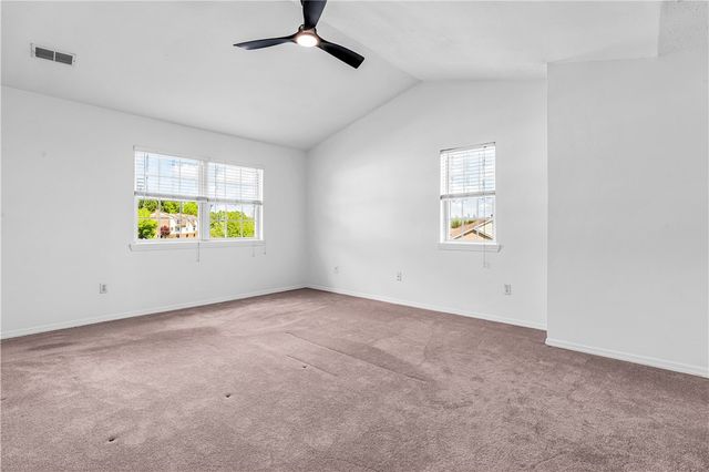 501 Wingate Dr, Robinson Twp, PA 15205