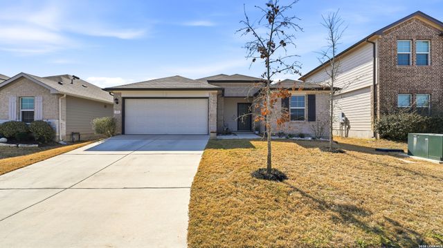832 Nodding Nixie, Seguin, TX 78155