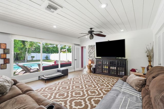 1500 SW 15TH Street, Boca Raton, FL 33486