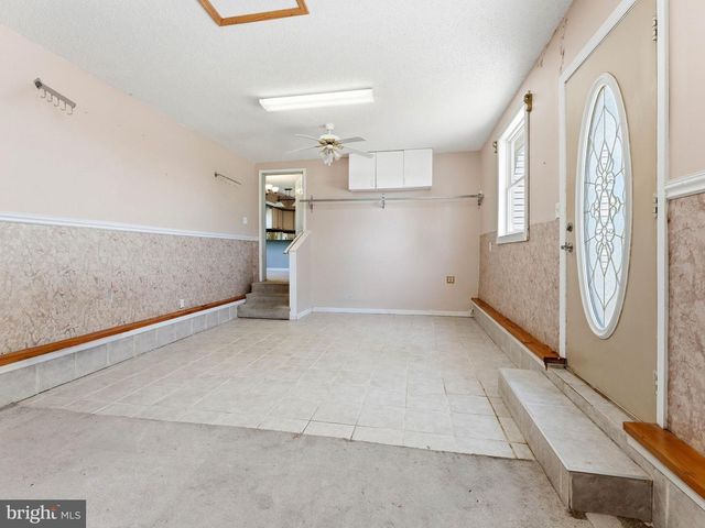 115 E MALAGA RD, Williamstown, NJ 08094