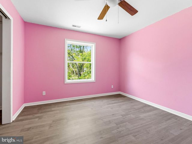 115 E MALAGA RD, Williamstown, NJ 08094