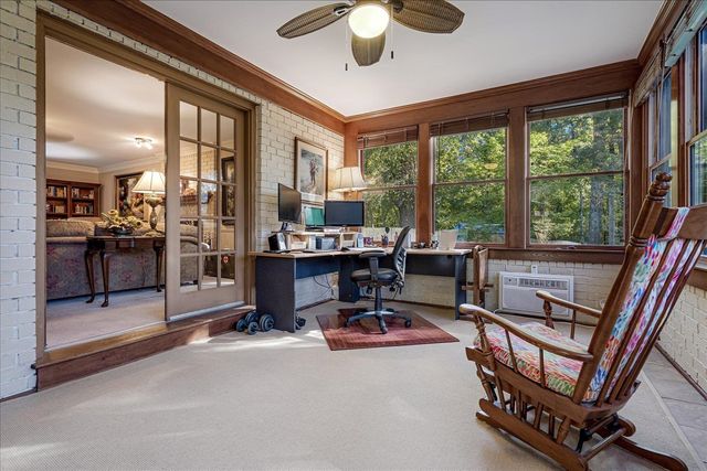 7673 OLD VILLAGE CV, Germantown, TN 38138