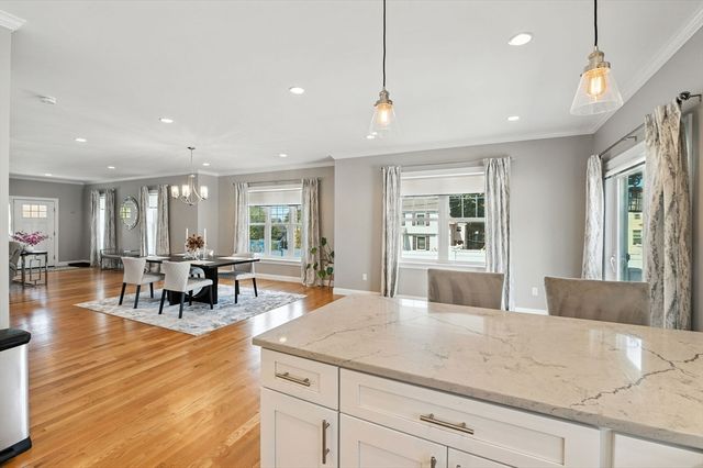 706 Main St A, Wakefield, MA 01880