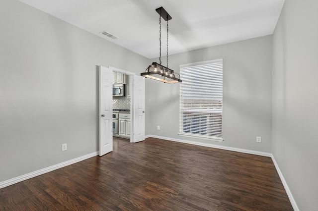 8417 Bayberry Avenue, Lantana, TX 76226