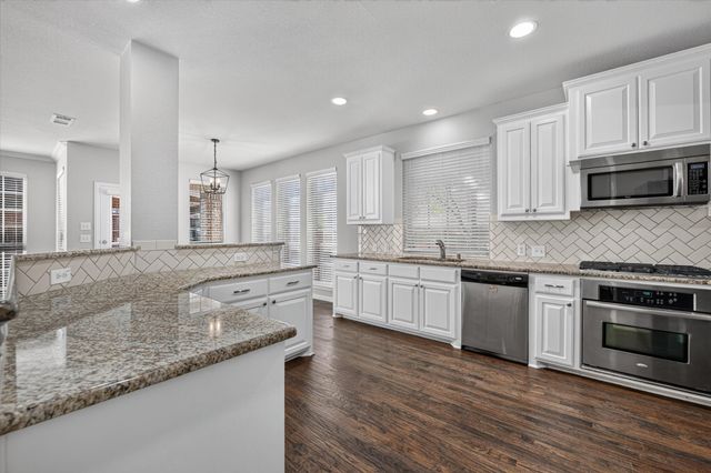 8417 Bayberry Avenue, Lantana, TX 76226