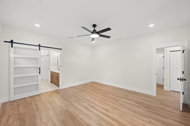 2102 S Church ST, Georgetown, TX 78626