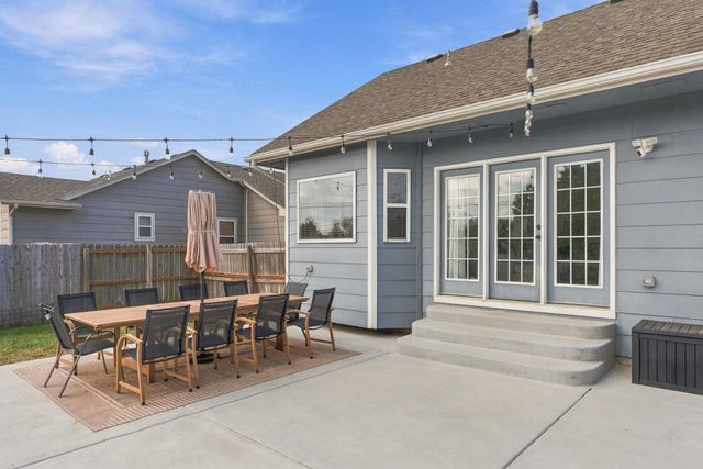 4222 N Dellrose, Wichita, KS 67220