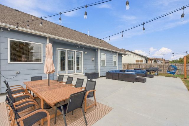 4222 N Dellrose, Wichita, KS 67220