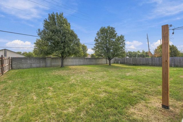 4222 N Dellrose, Wichita, KS 67220