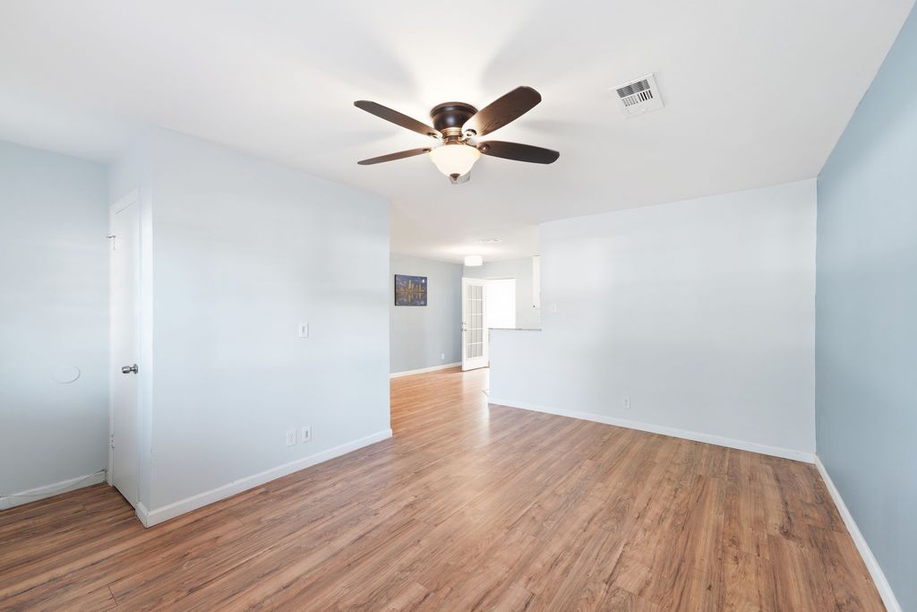 1005 Blanco Drive, Euless, TX 76039 — photo 4