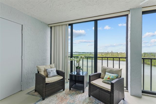 9397 MIDNIGHT PASS ROAD 903, Sarasota, FL 34242