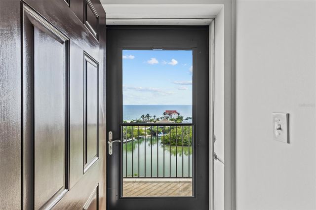 9397 MIDNIGHT PASS ROAD 903, Sarasota, FL 34242