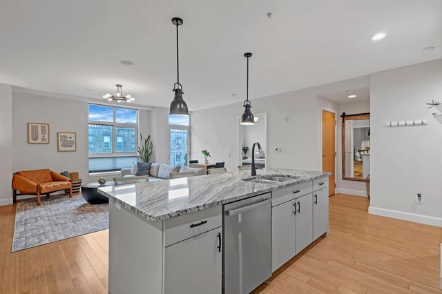 845 N High Street, 408, Columbus, OH 43215