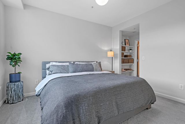 845 N High Street, 408, Columbus, OH 43215