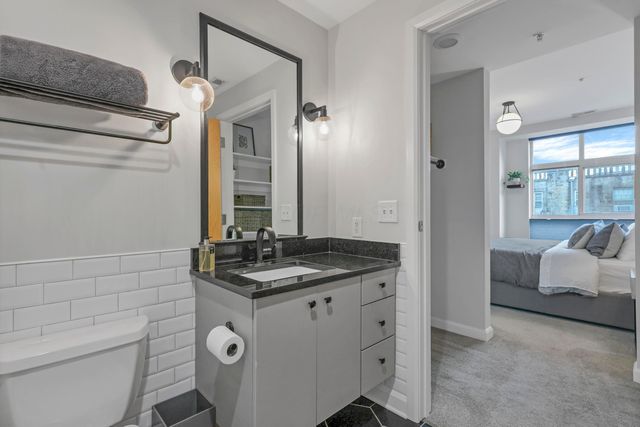 845 N High Street, 408, Columbus, OH 43215