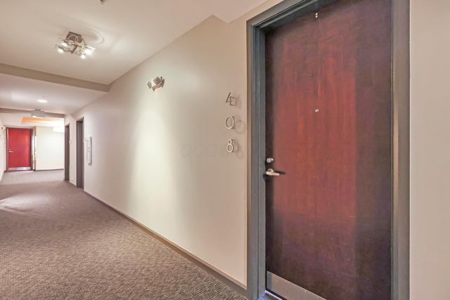 845 N High Street, 408, Columbus, OH 43215
