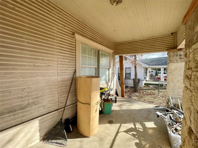 502 N Kramer Drive, Dallas, TX 75211