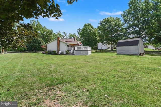 1142 PETERSBURG RD, Boiling Springs, PA 17007