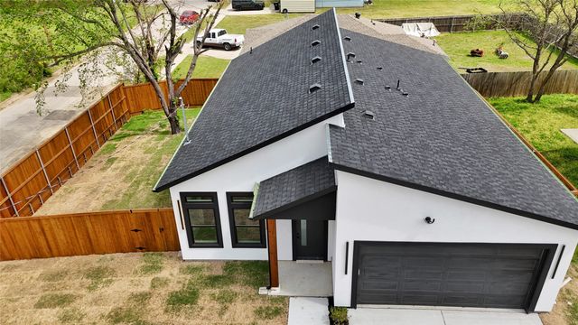 1401 Clark Street, Greenville, TX 75401