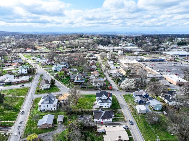 301 South Irish Street, Greeneville, TN 37743