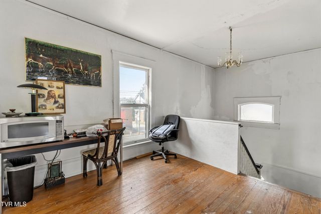 301 South Irish Street, Greeneville, TN 37743