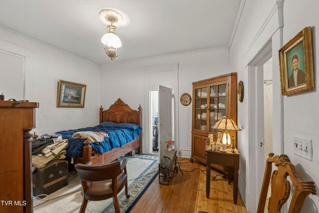 301 South Irish Street, Greeneville, TN 37743