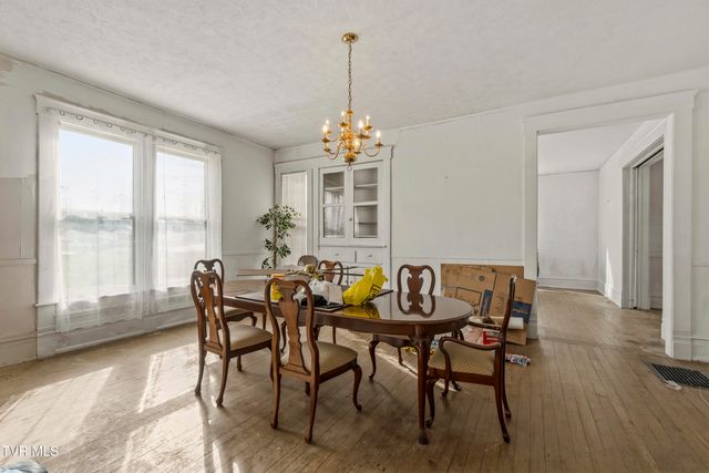 301 South Irish Street, Greeneville, TN 37743