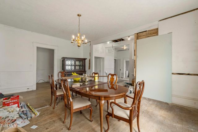 301 South Irish Street, Greeneville, TN 37743