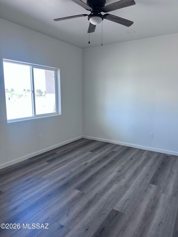 1297 E Old Homestead Road, Benson, AZ 85602