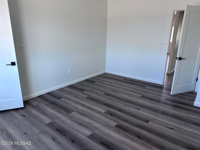 1297 E Old Homestead Road, Benson, AZ 85602