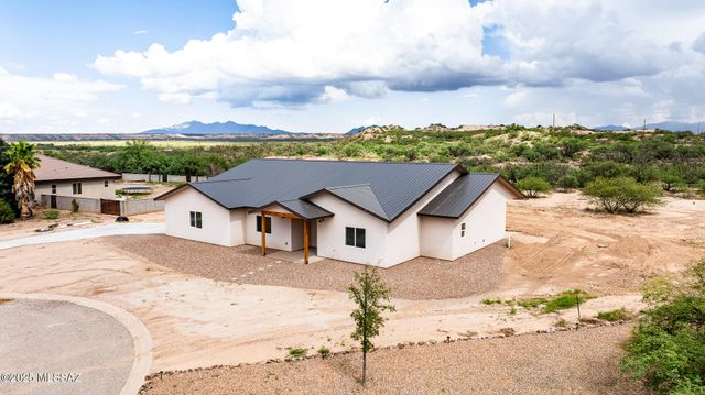 1297 E Old Homestead Road, Benson, AZ 85602