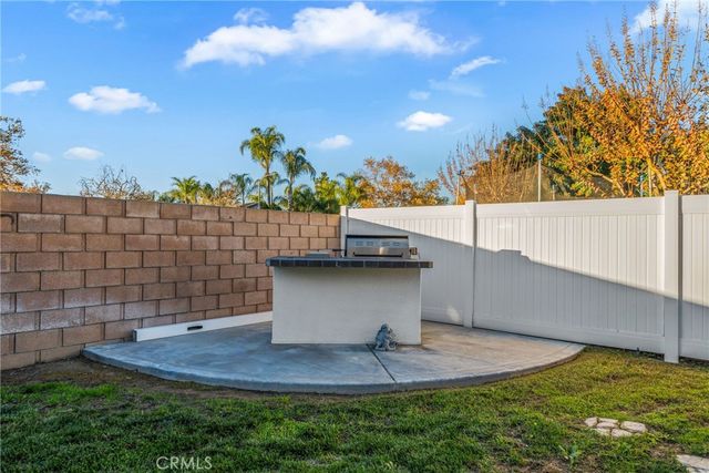 2714 S Erin, San Bernardino, CA 92408