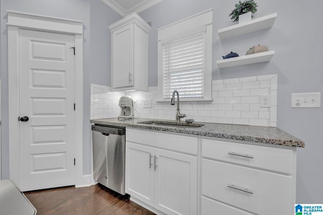 1456 VALLEY TRACE, Irondale, AL 35210