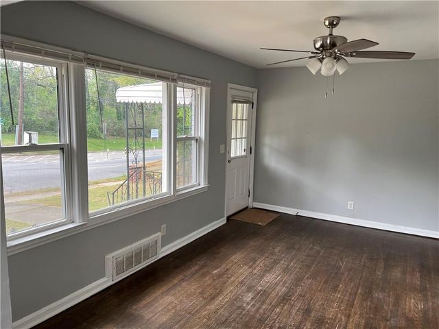 1201 SW westview drive, Atlanta, GA 30310