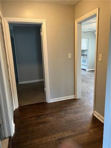 1201 SW westview drive, Atlanta, GA 30310