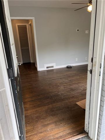 1201 SW westview drive, Atlanta, GA 30310