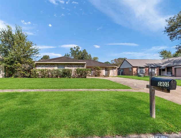 2402 Hilton Head Drive, Missouri City, TX 77459