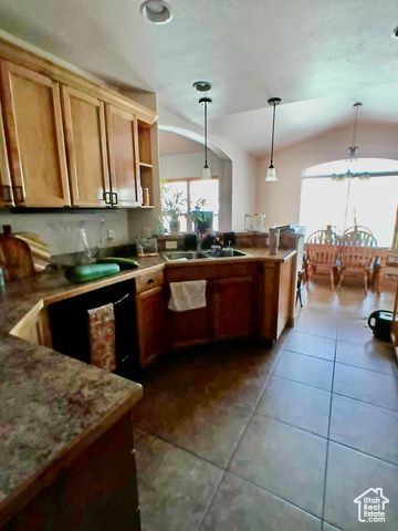 4652 N MARSHAL TRL, Enoch, UT 84721