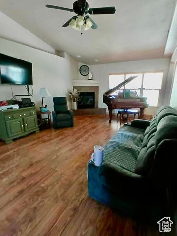 4652 N MARSHAL TRL, Enoch, UT 84721