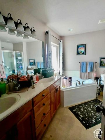 4652 N MARSHAL TRL, Enoch, UT 84721