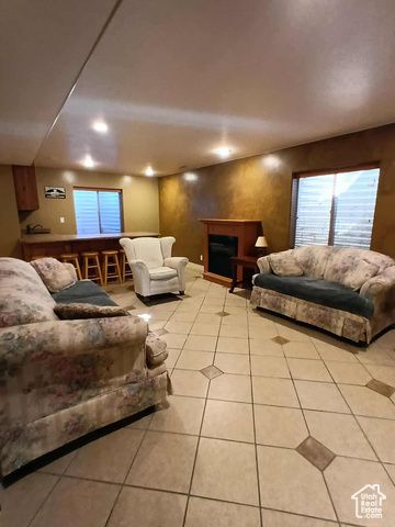 4652 N MARSHAL TRL, Enoch, UT 84721