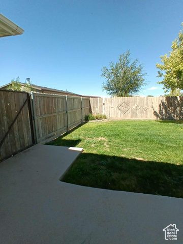 4652 N MARSHAL TRL, Enoch, UT 84721