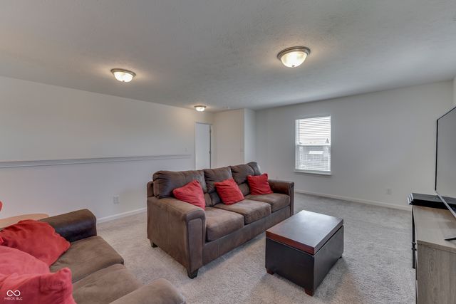 1824 Explorer Court, Franklin, IN 46131