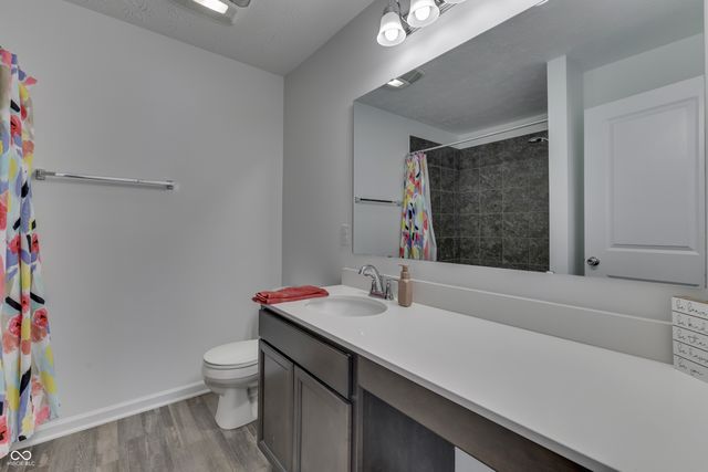 1824 Explorer Court, Franklin, IN 46131