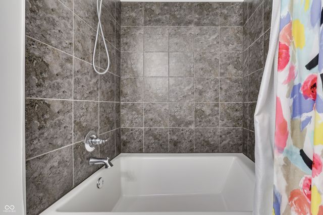 1824 Explorer Court, Franklin, IN 46131