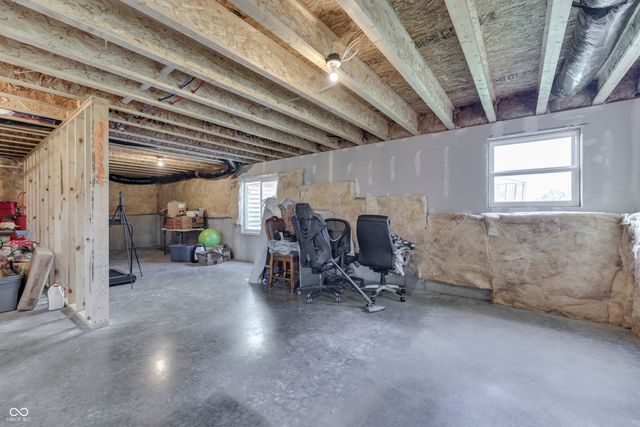 1824 Explorer Court, Franklin, IN 46131