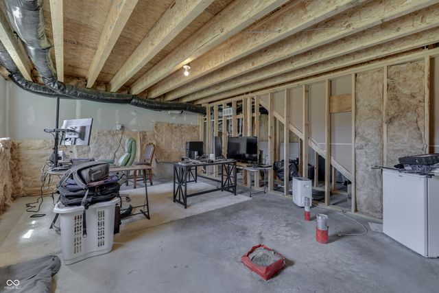 1824 Explorer Court, Franklin, IN 46131