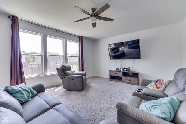 1824 Explorer Court, Franklin, IN 46131